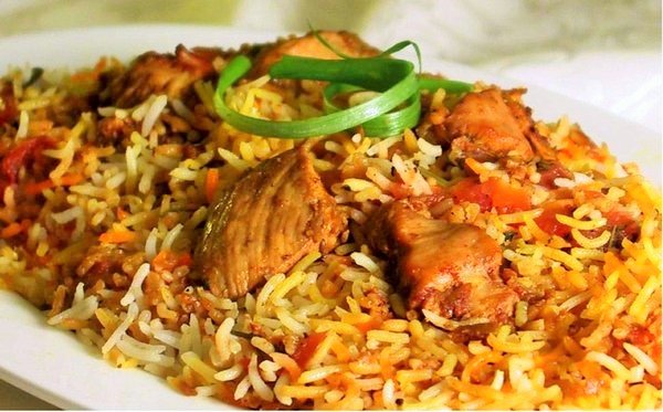 Famous Karachi Biryani: A Deep Dive into Pakistan’s Culinary Icon