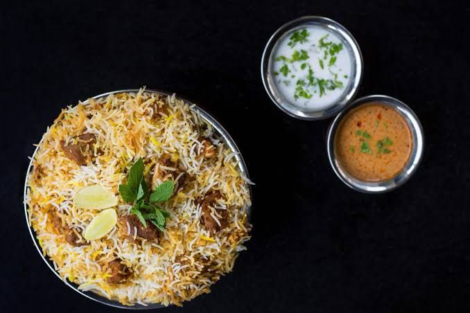 Bawarchi Biryani on Swiggy: A Deep Dive, Review & Expert Guide [2024]