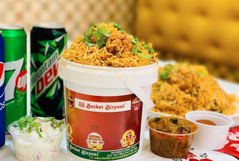 Bucket Biryani ECR: The Definitive Guide to Chennai’s Coastal Culinary Icon
