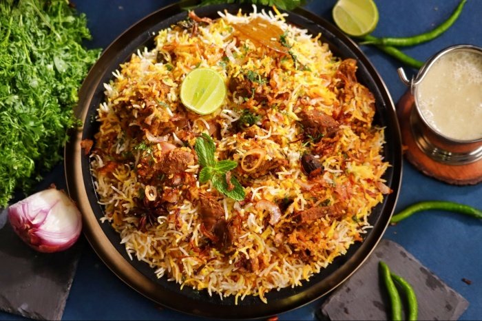 Lucky Biryani Hyderabad: A Deep Dive into the City’s Culinary Gem
