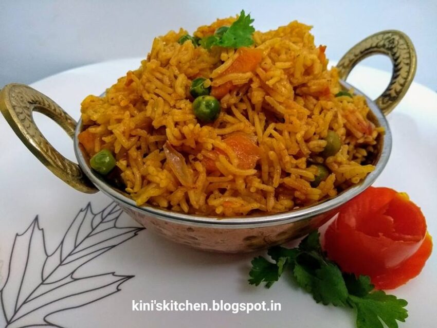 Tomato in Biryani: A Culinary Deep Dive (Recipe, History & Tips)