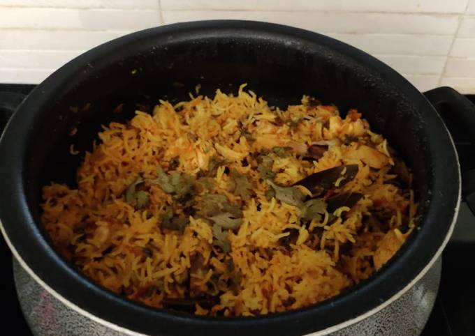 Best Madrasi Biryani in Chrompet: Your Ultimate Guide [2024]