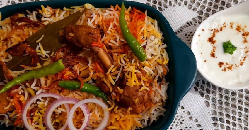 Perfect Biryani Raita Recipe: Cool, Creamy, & Delicious!