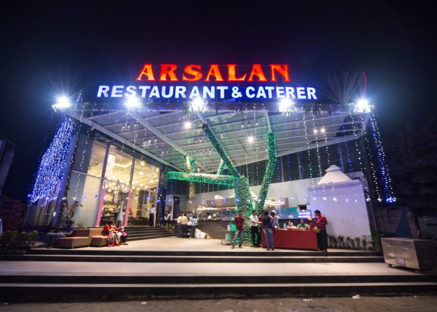 Arsalan Biryani Mumbai: An Expert’s Deep Dive & Honest Review [2024]