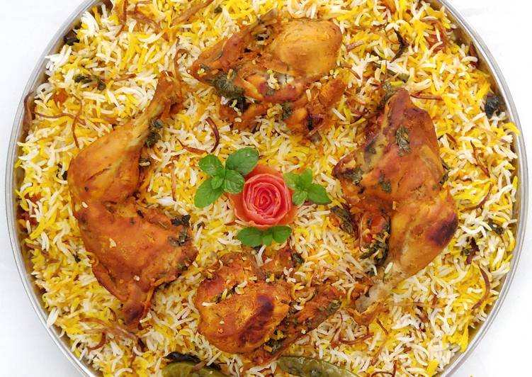 Tandoori and Biryani: The Ultimate Guide to India’s Culinary Gems