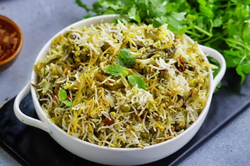 Vegetable Biryani Photos: A Visual Feast & Expert Guide [2024]