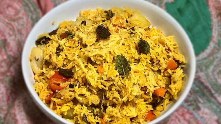 Easy Vegetable Biryani: The Ultimate Guide to Delicious & Simple Biryani