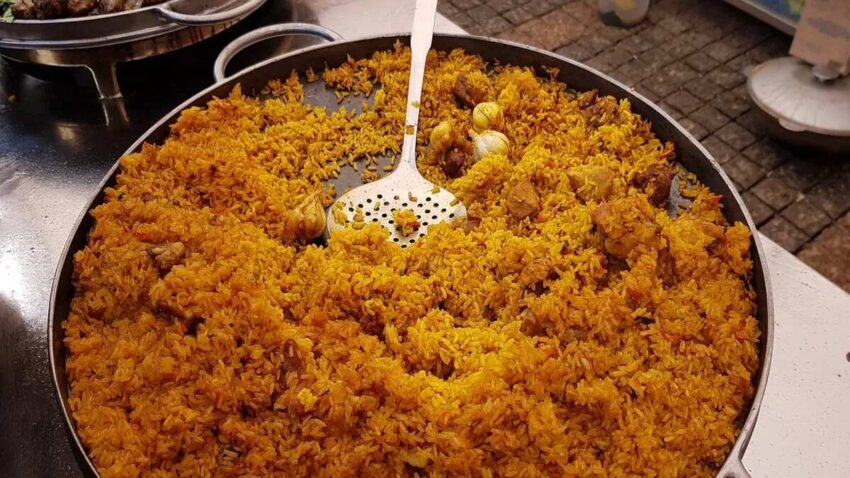 Pulav vs Biryani: Unveiling the Culinary Differences & Secrets