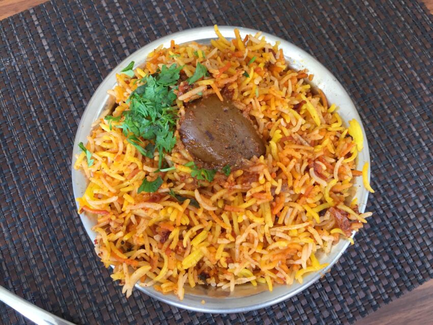 Adigadigo Avakai Biryani: The Ultimate Guide to Andhra’s Tangy Delight