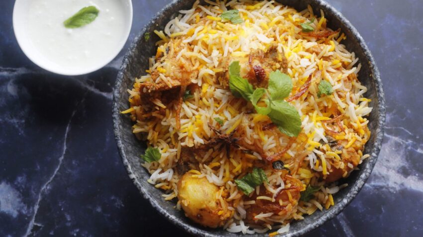 Chicken Biryani Hyderabadi: The Definitive Expert Guide [2024]