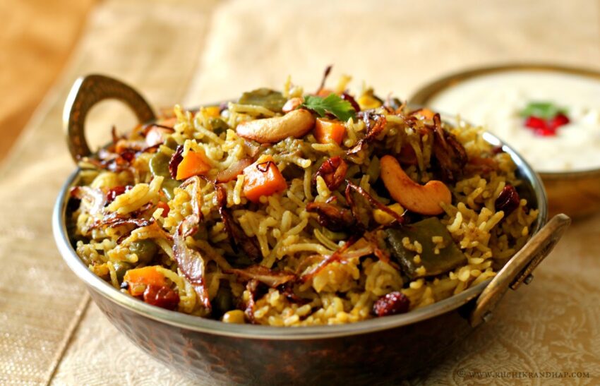 Palak Biryani Video: Master the Spinach Rice Recipe with Expert Tips
