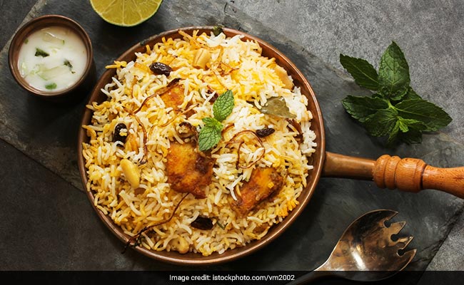 Dum Hyderabadi Biryani: The Definitive Guide (2024)