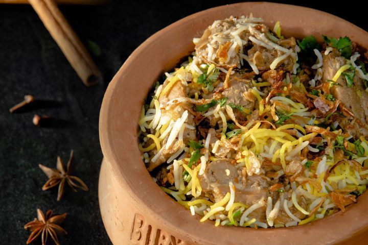Handi Biryani Meaning: Unveiling the Authentic Culinary Tradition