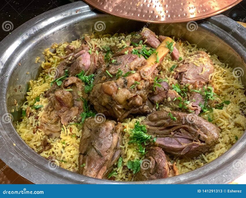 Biryani vs Mandi: Unveiling the Culinary Kings of Rice & Meat