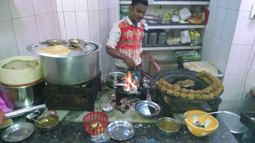 Lalla Biryani Owner: Unveiling the Story & Secrets Behind the Legend